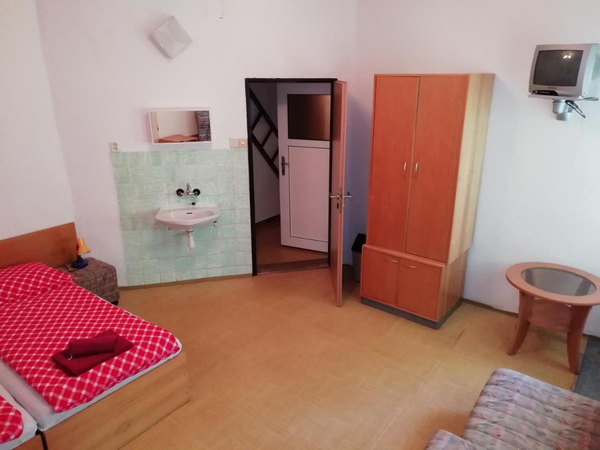Penzion Rudolfovna Železná Ruda Kültér fotó